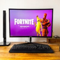 fortnite loading screen stuck